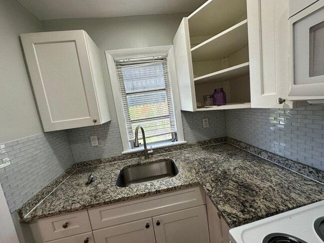 631 N Federal Hwy in Lake Worth Beach, FL - Building Photo - Building Photo