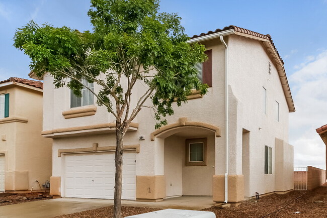7484 Mulgrave Ct in Las Vegas, NV - Building Photo - Building Photo