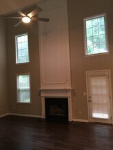 2011 Chelton Way SE in Smyrna, GA - Building Photo - Building Photo