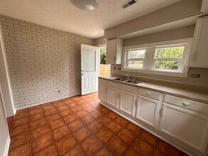 217 Shearin Ave in Danville, KY - Building Photo - Building Photo