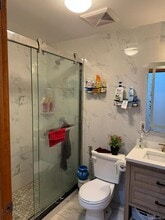 90-01 184th Pl in Queens, NY - Building Photo - Building Photo