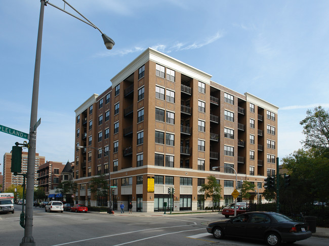 4701 N Sheridan Rd in Chicago, IL - Foto de edificio - Primary Photo