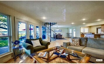 11359 Twain Dr in Montgomery, TX - Building Photo - Building Photo