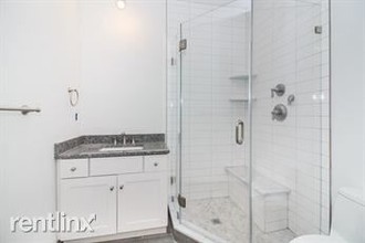 61 Monmouth St-Unit -# 1 in Boston, MA - Building Photo - Building Photo