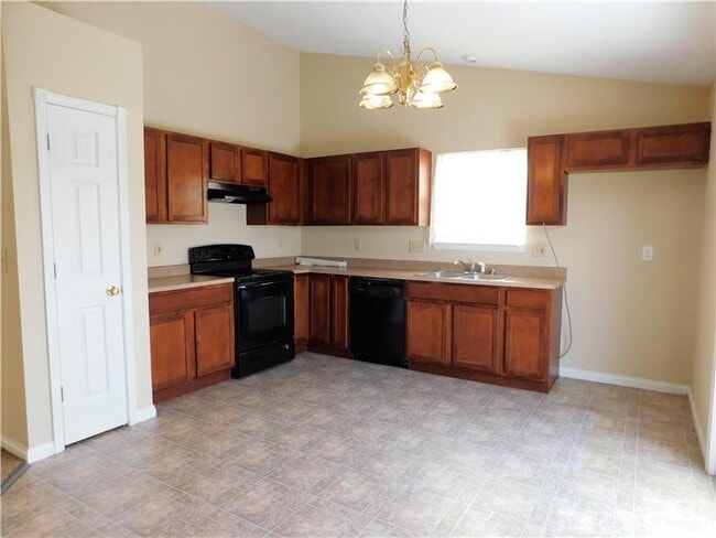 1206 Carthage Dr in Independence, KY - Building Photo - Building Photo