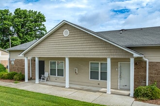 Parkside Apartments in Greensboro, NC - Building Photo - Building Photo