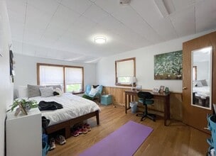 120 Crestmont Ave in State College, PA - Building Photo - Building Photo