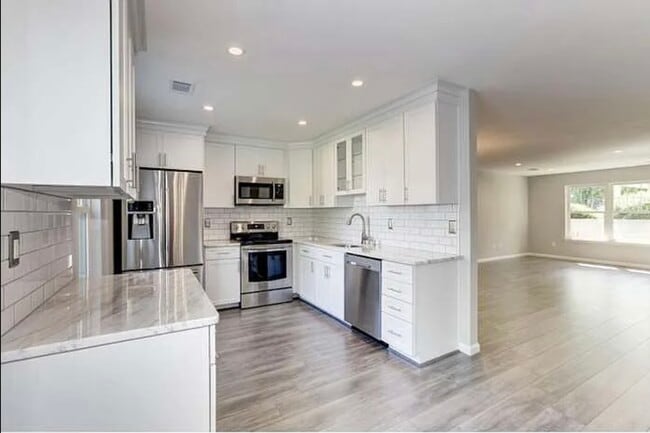 property at 8 Wendy Way