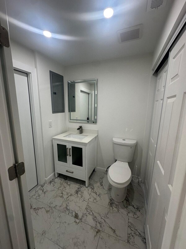 12411 SW 110th South Canal St Rd in Miami, FL - Building Photo - Building Photo