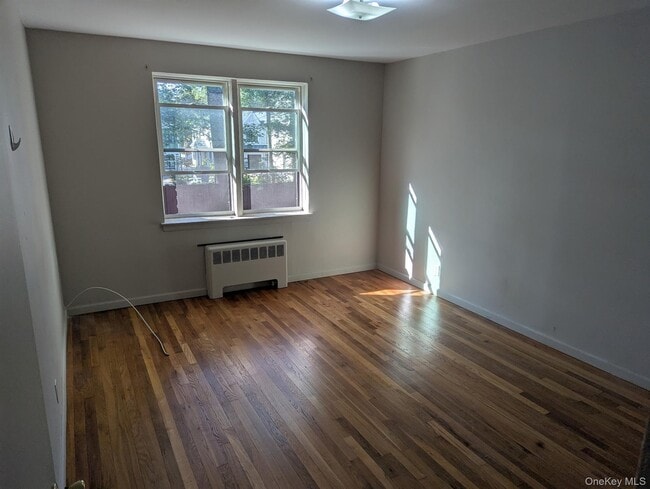 property at 14 S Broadway