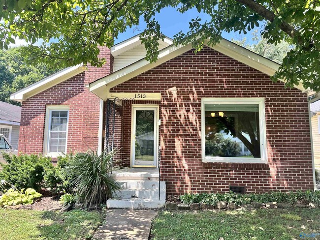 property at 1513 Beirne Ave NE