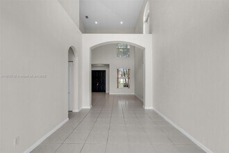 13333 SW 31st St in Miramar, FL - Building Photo - Building Photo