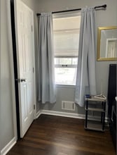 6140 Hillandale Dr in Atlanta, GA - Foto de edificio - Building Photo