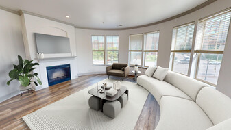 The Village at Stetson Square in Cincinnati, OH - Building Photo