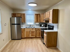 5706 Courthouse Rd in Prince George, VA - Foto de edificio - Building Photo