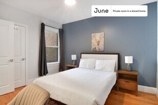 Room in Shared 5 bed/2 bath home in Boston, MA - Building Photo