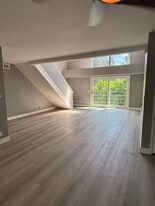 4146 E Mendez St in Long Beach, CA - Building Photo