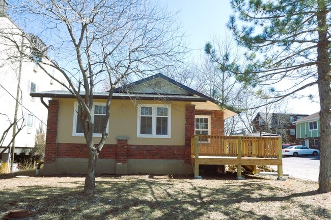 property at 518 High St