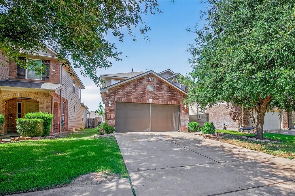 19126 Walbrook Meadows Ln in Cypress, TX - Building Photo