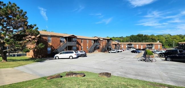 property at 920 N Leverett Ave