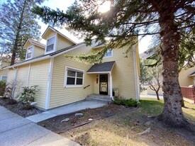 1911 E Broadway St in Missoula, MT - Building Photo