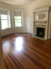 1377 Commonwealth Ave in Boston, MA - Building Photo - Building Photo