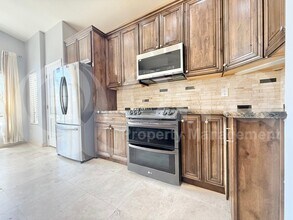 3455 E Clark Rd in Phoenix, AZ - Building Photo - Building Photo