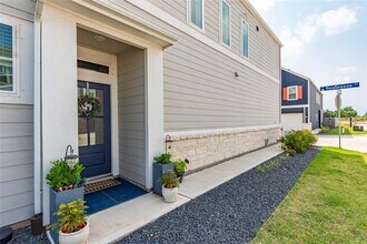 614 Seabreeze Dr in Clear Lake Shores, TX - Building Photo - Building Photo
