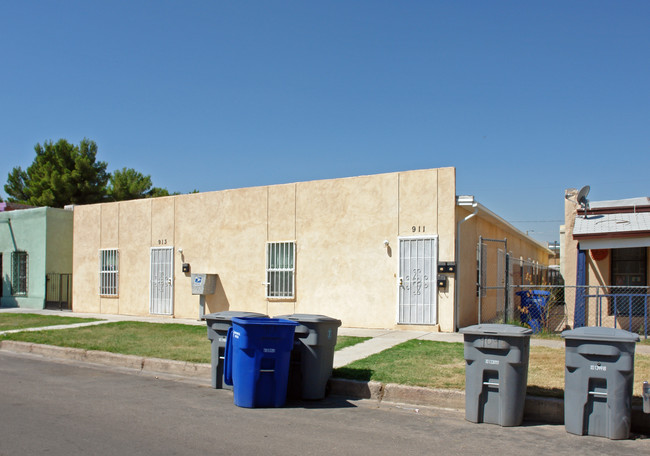 911-913 S Virginia St in El Paso, TX - Building Photo - Building Photo