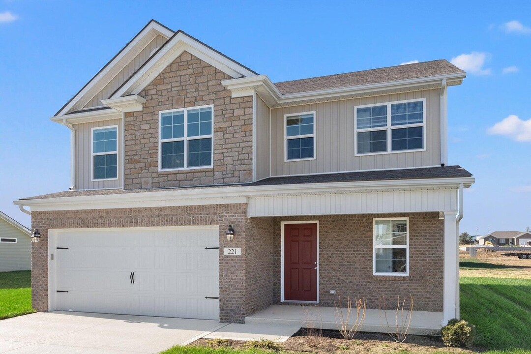 8025 Driftwood Lp in Richmond, KY - Foto de edificio