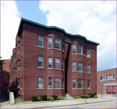 110 High St in Pawtucket, RI - Building Photo - Building Photo
