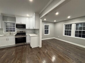 155 Montgomery Ave-Unit -2 in Scarsdale, NY - Building Photo - Building Photo