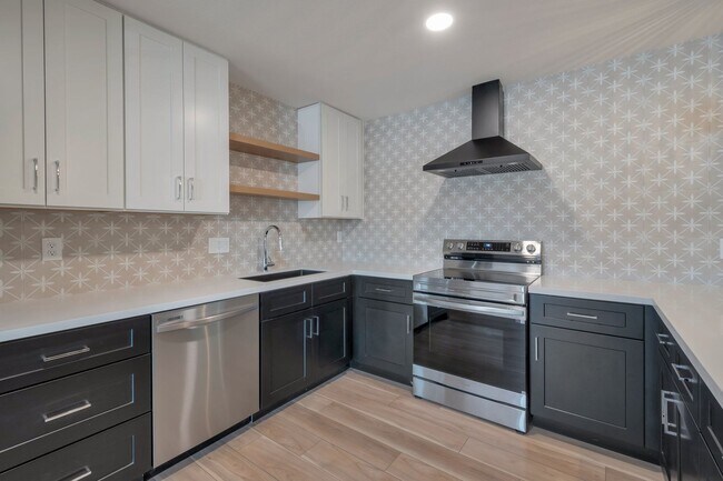 property at 630 E Laguna Dr