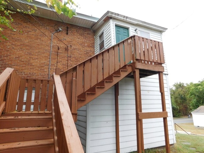 601 E Broadway in Hopewell, VA - Building Photo - Building Photo