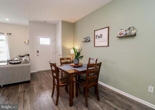 364 Trego Avenue in Coatesville, PA - Building Photo - Building Photo