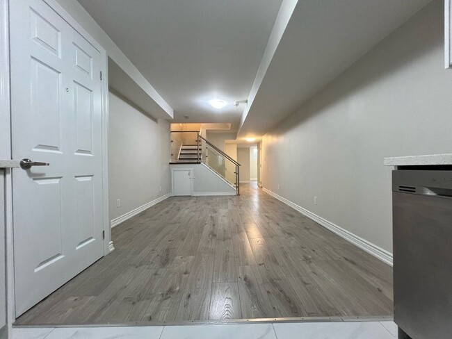 376 Robert Parkinson Dr in Brampton, ON - Building Photo - Building Photo
