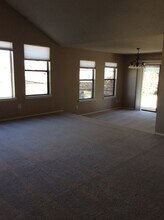 1612 Colonial Pkwy in Clovis, NM - Foto de edificio - Building Photo