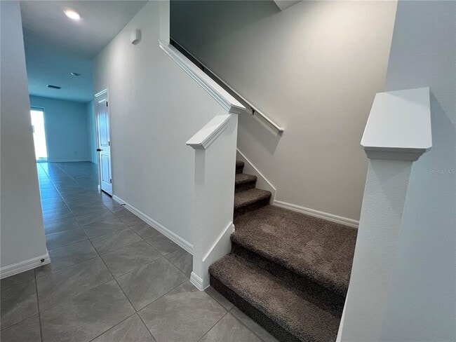 571 Mangrove Shade Cir in Apollo Beach, FL - Building Photo - Building Photo