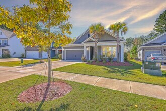 316 Long Pier St in Summerville, SC - Foto de edificio - Building Photo