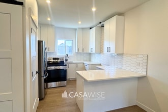 9339-9222 222 St NW in Edmonton, AB - Building Photo - Building Photo