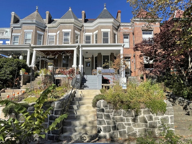 property at 1849 Monroe St NW