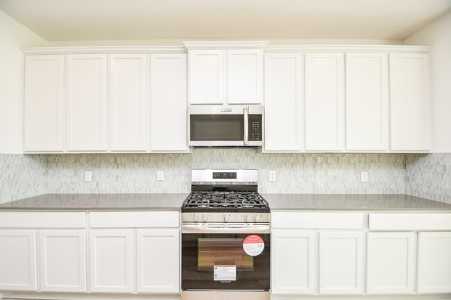 property at 5624 Frst Cv Dr