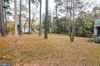 1118 Stagecoach Trail in Lusby, MD - Building Photo - Building Photo