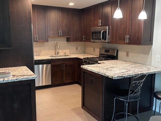 2500 NE 9th St in Pompano Beach, FL - Building Photo - Building Photo