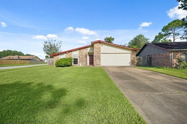 property at 15822 Danford Dr