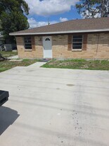 2610-2612 S San Gully Rd, Unit 2610 S San Gully Road in Lakeland, FL - Building Photo