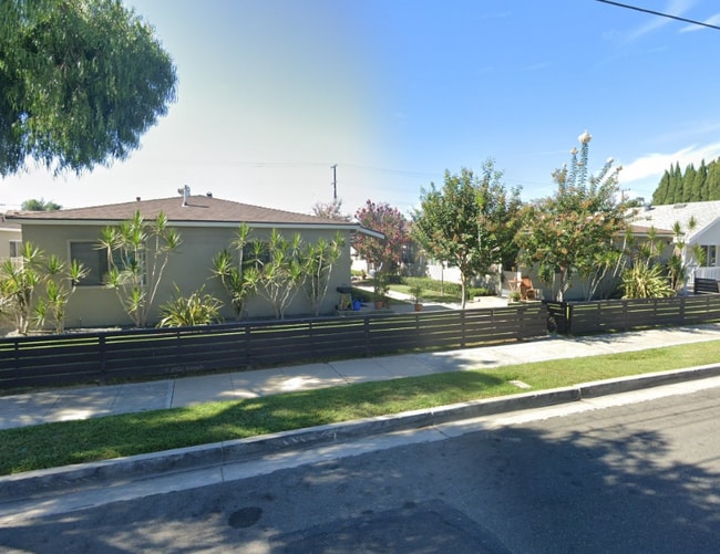 370-370 W Truslow Ave in Fullerton, CA - Building Photo - Building Photo