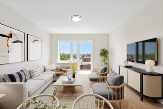 120 N Pearl St in Port Chester, NY - Building Photo - Building Photo