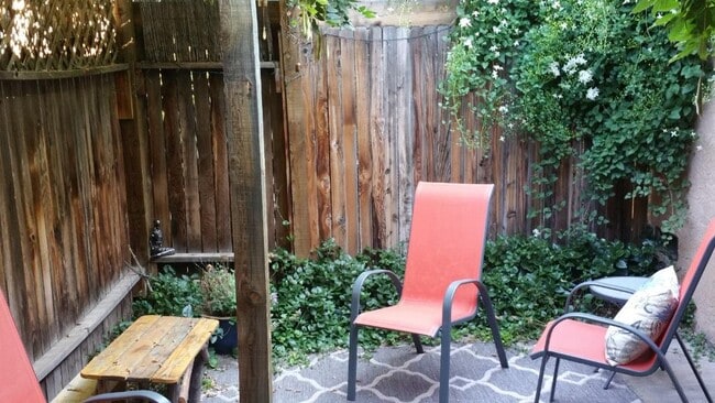 403 11th St SW, Unit 403 11th St SW in Albuquerque, NM - Building Photo - Building Photo