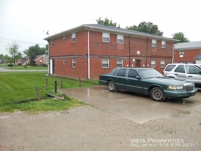 4215 Norene Ln-Unit -#1 in Louisville, KY - Building Photo - Building Photo